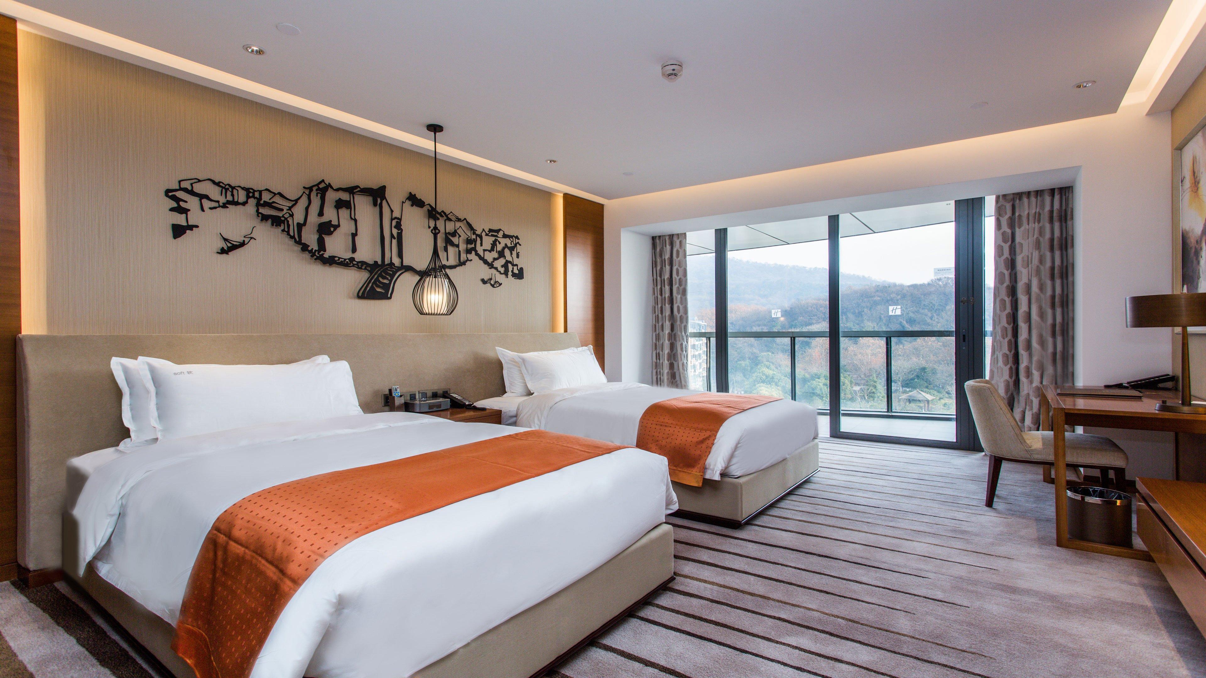 Holiday Inn Nanjing Xuanwu Lake, an IHG Hotel Bagian luar foto